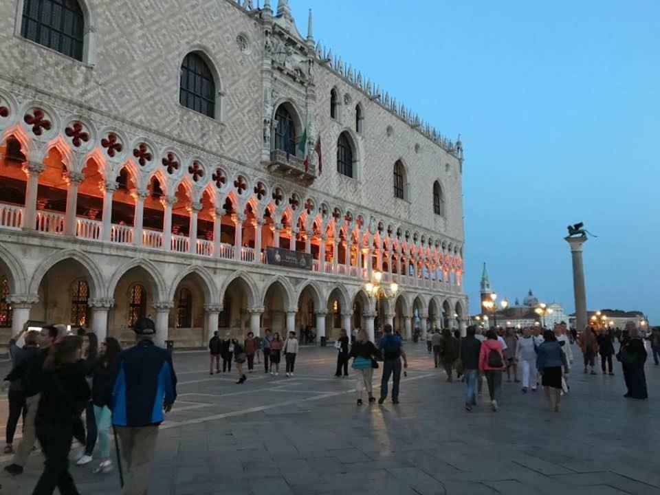 Ca' Frezzeria Apartamento Veneza Exterior foto